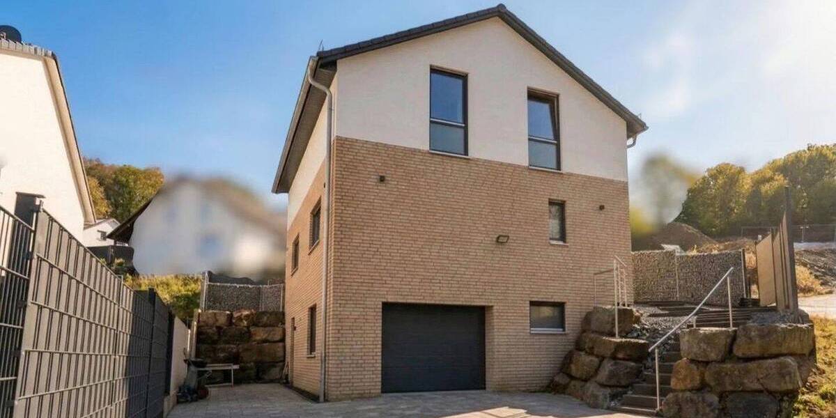 Einfamilienhaus Ennepetal Altenvoerde - 7 Zimmer, 147 m&sup2;, 674.000&euro; | Angebot:26527534