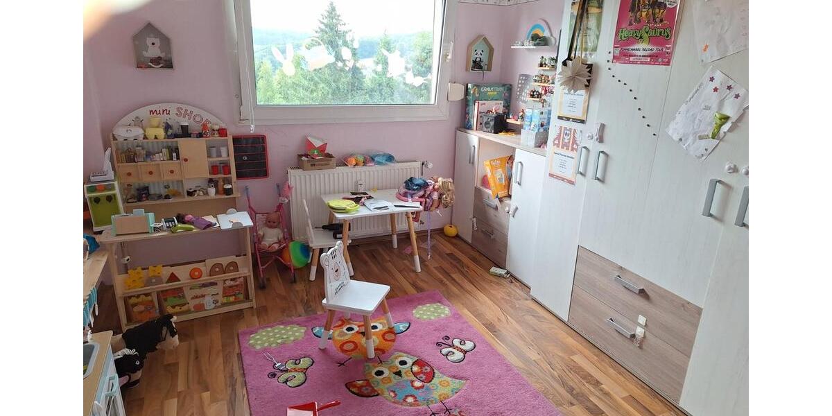 Dachgeschoßwohnung Remscheid Lüttringhausen - 3 Zimmer, 75 m&sup2;, 700&euro; | Angebot:26326965