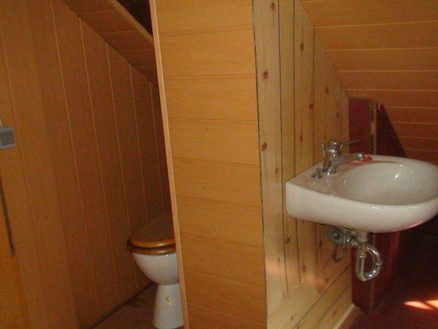 Dachgeschoßwohnung Oberhausen - 3 Zimmer, 70 m&sup2;, 117.000&euro; | Angebot:26945409