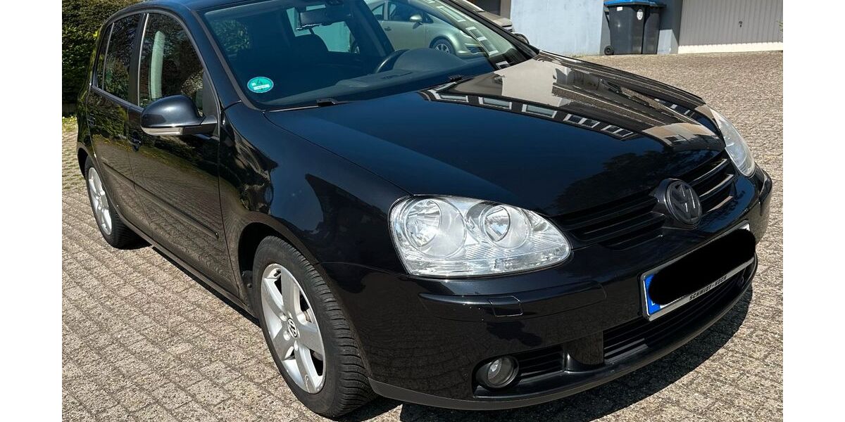 VW Golf 228.000 km 3.999 &euro; Wuppertal 42369