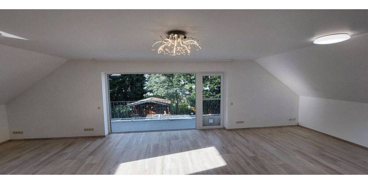 Etagenwohnung Ratingen Zentrum - 2 Zimmer, 117 m&sup2;, 1.390&euro; | Angebot:26818922