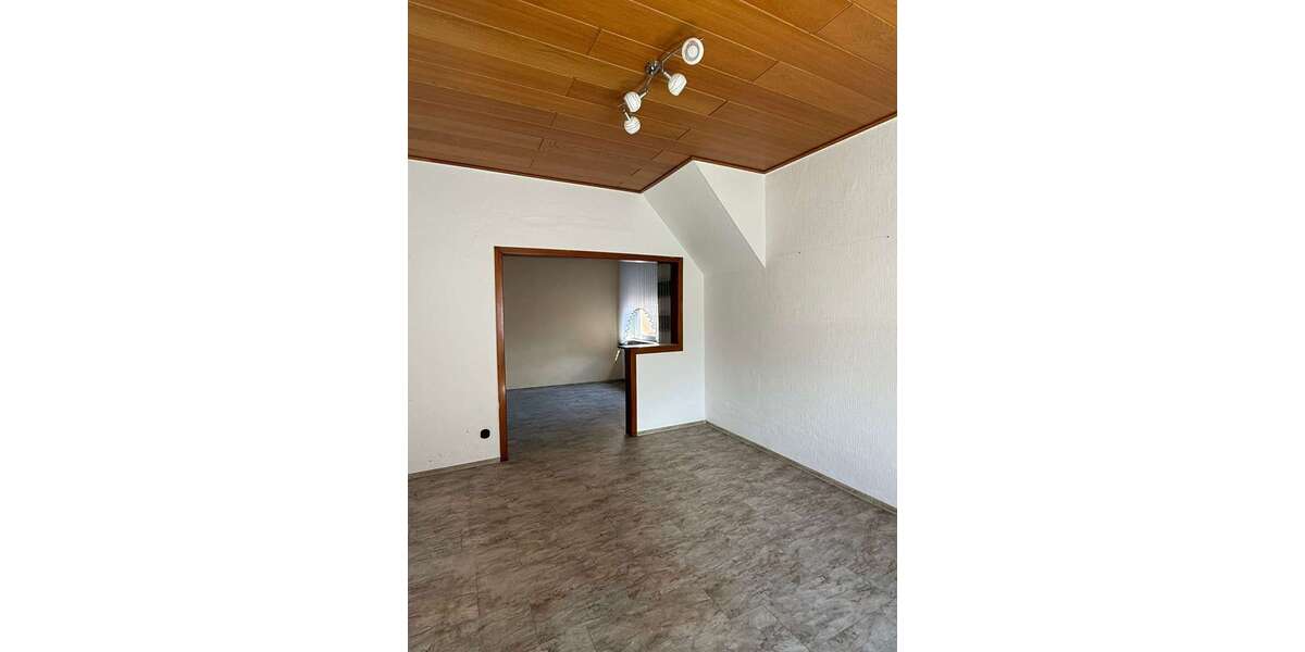 Einfamilienhaus Oer-Erkenschwick / Erkenschwick Erkenschwick - 8 Zimmer, 118 m&sup2;, 290.000&euro; | Angebot:27346159