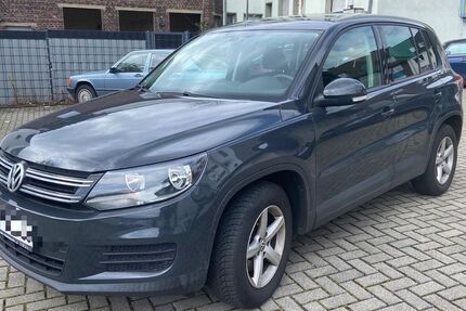 VW Tiguan 178.000 km 8.000 &euro; Bottrop 46236