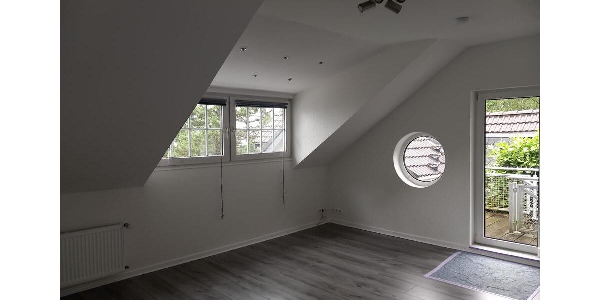 Hochparterre Remscheid Reinshagen - 2 Zimmer, 55 m&sup2;, 650&euro; | Angebot:26137588