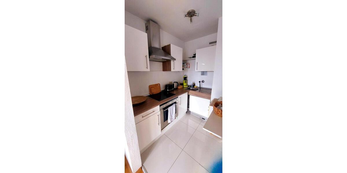 Dachgeschoßwohnung Ratingen Tiefenbroich - 3 Zimmer, 55 m&sup2;, 930&euro; | Angebot:26152421