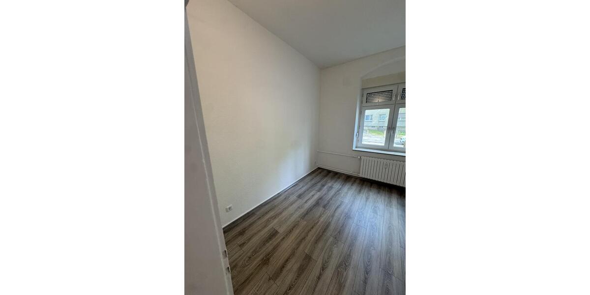 Erdgeschoßwohnung Duisburg Mittelmeiderich - 3 Zimmer, 54 m&sup2;, 409&euro; | Angebot:26255957