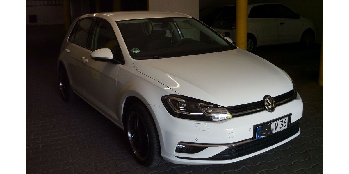 VW Golf 39.800 km 16.499 &euro; Remscheid 42853
