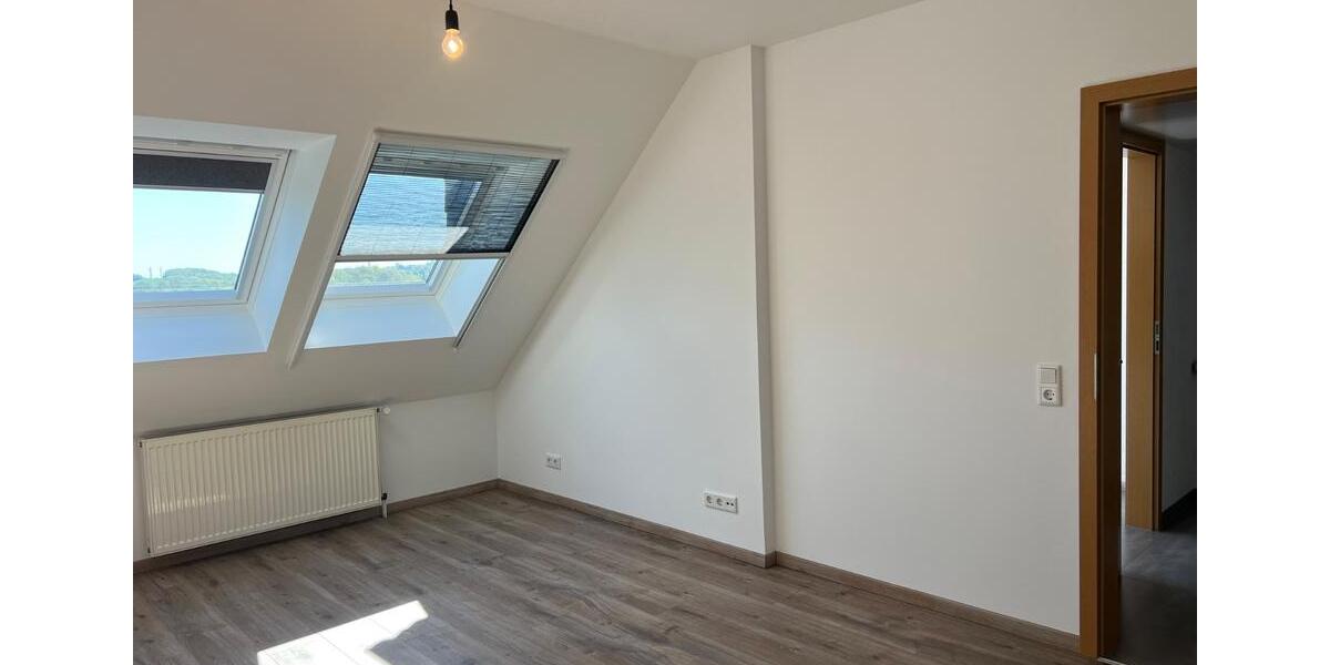 Maisonettenwohnung Velbert Pöthen - 3 Zimmer, 79 m&sup2;, 800&euro; | Angebot:26313854