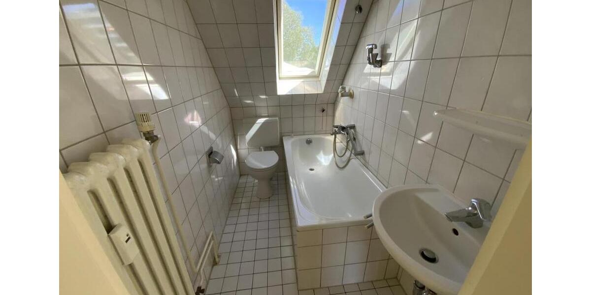 Dachgeschoßwohnung Dortmund Gartenstadt - 2 Zimmer, 40 m&sup2;, 410&euro; | Angebot:26003851