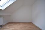 Dachgeschoßwohnung Essen Stadtbezirk VII - 2 Zimmer, 68 m&sup2;, 500&euro; | Angebot:22209779