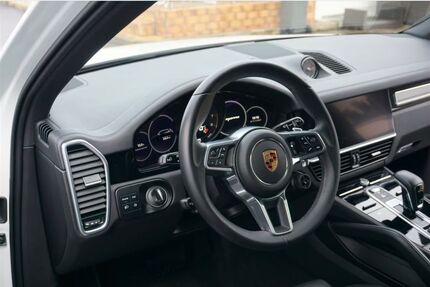 Porsche Cayenne 46.000 km 22.900 &euro; Dortmund 44147