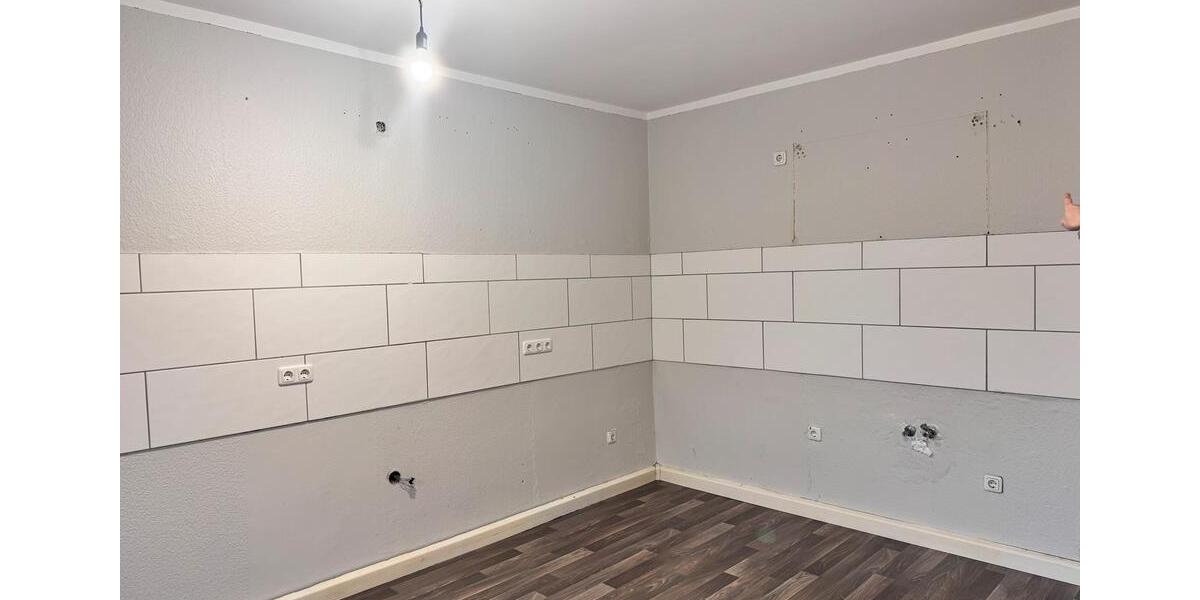 Etagenwohnung Duisburg Mittelmeiderich - 2 Zimmer, 65 m&sup2;, 550&euro; | Angebot:26312958