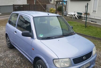 Daihatsu Cuore 93.000 km 950 &euro; Solingen 42697