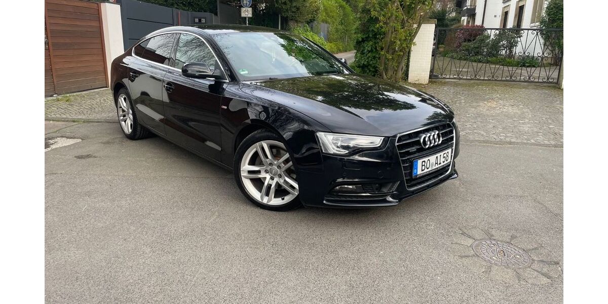 Audi A5 185.000 km 14.990 &euro; Bochum 44793