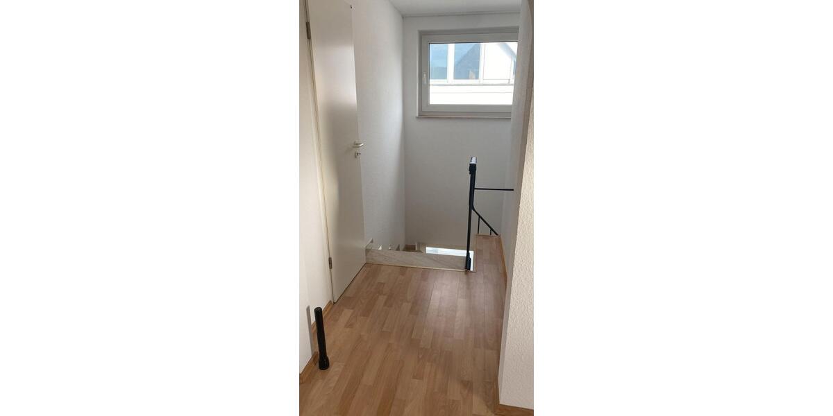Dachgeschoßwohnung Ratingen Homberg - 2 Zimmer, 60 m&sup2;, 590&euro; | Angebot:26343004