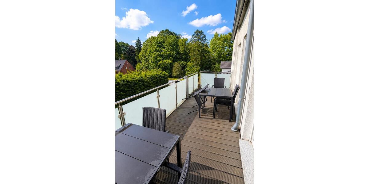 Dachgeschoßwohnung Solingen Wald - 4 Zimmer, 103 m&sup2;, 345.000&euro; | Angebot:26845876