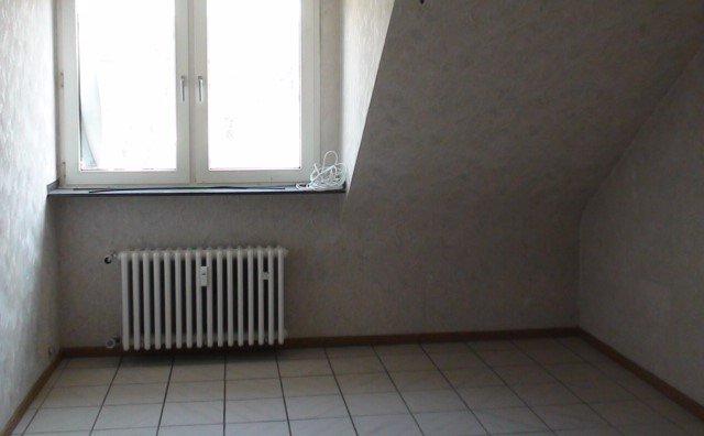 Dachgeschoßwohnung Oberhausen - 3 Zimmer, 70 m&sup2;, 117.000&euro; | Angebot:26945409