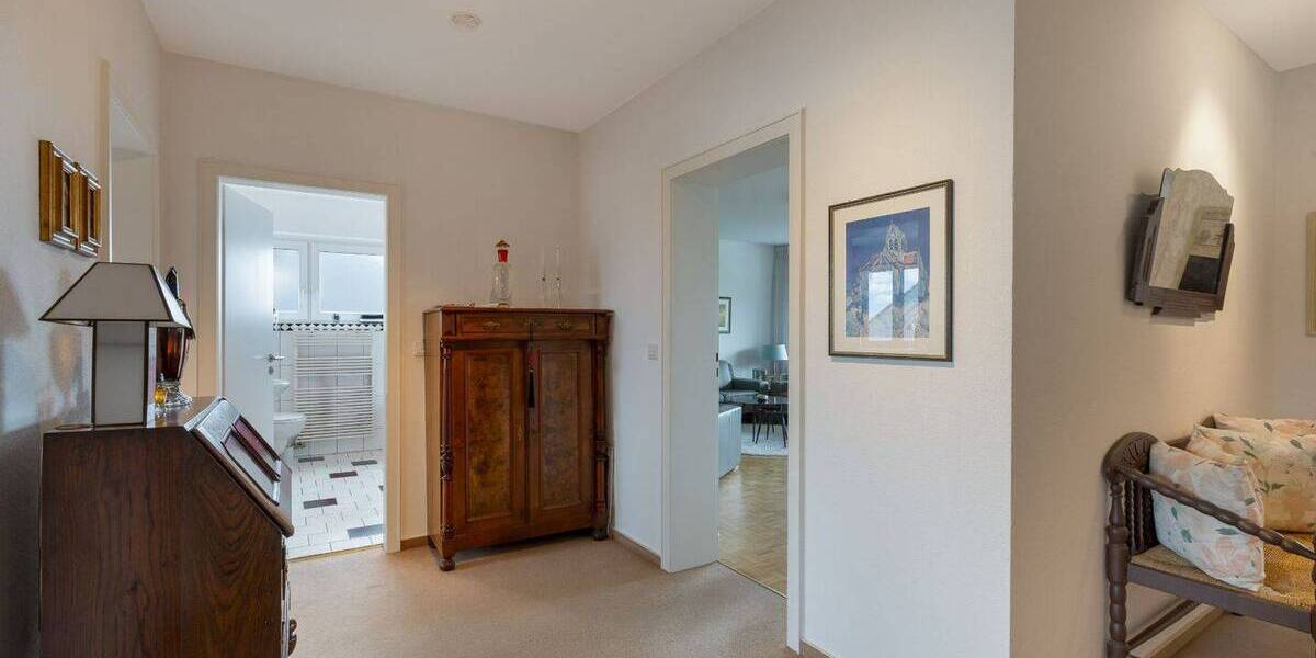 Etagenwohnung Velbert Mitte - 3 Zimmer, 93 m&sup2;, 220.000&euro; | Angebot:26358898
