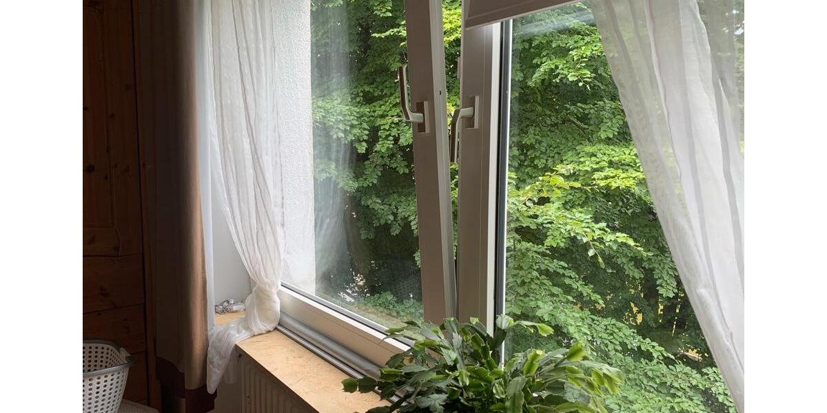 Etagenwohnung Solingen Central - 3 Zimmer, 84 m&sup2;, 1.100&euro; | Angebot:26227551