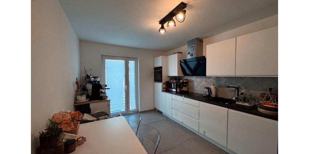 Etagenwohnung Dortmund Innenstadt Nord - 3 Zimmer, 108 m&sup2;, 1.750&euro; | Angebot:26340393