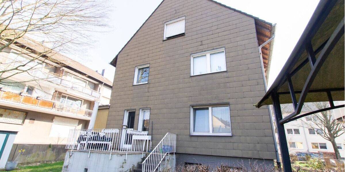 Mehrfamilienhaus, Wohnhaus Essen Bergerhausen - 8 Zimmer, 229 m&sup2;, 440.000&euro; | Angebot:26862346