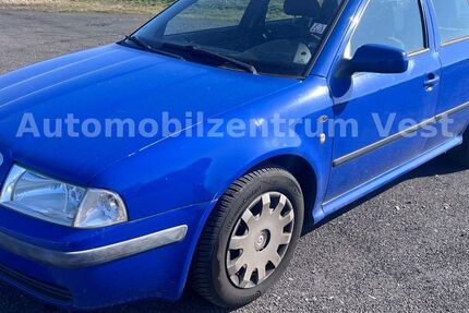 Skoda Octavia 299.000 km 1.980 &euro; Recklinghausen 45657