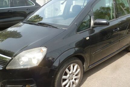Opel Zafira 250.000 km 1.450 &euro; Bottrop 46238
