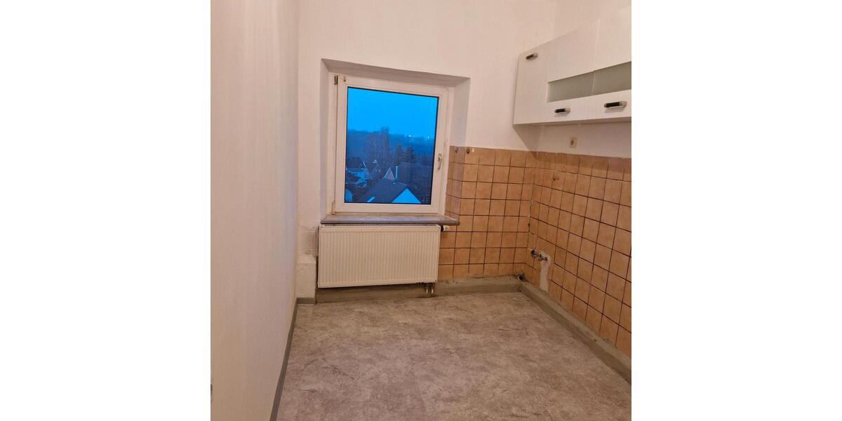 Dachgeschoßwohnung Solingen Wald - 1 Zimmer, 33 m&sup2;, 410&euro; | Angebot:26315002