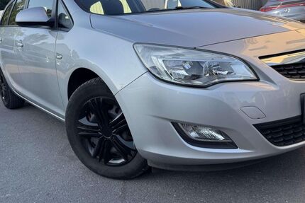 Opel Astra 163.000 km 3.699 &euro; Dortmund 44388