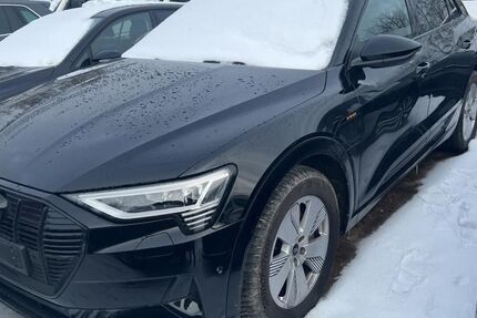 Audi e-tron 61.930 km 36.405 &euro; Hagen 58091