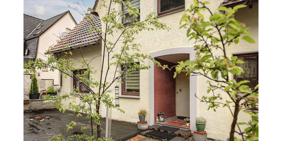 Mehrfamilienhaus, Wohnhaus Wetter Volmarstein - 8 Zimmer, 217 m&sup2;, 349.000&euro; | Angebot:26804787