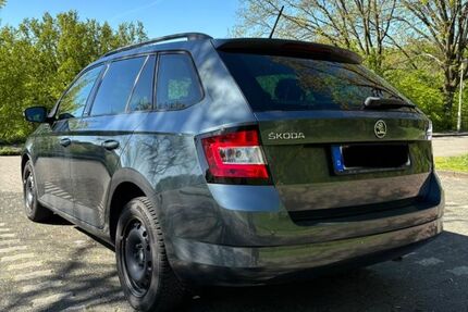 Skoda Fabia 94.697 km 11.150 &euro; Solingen 42653