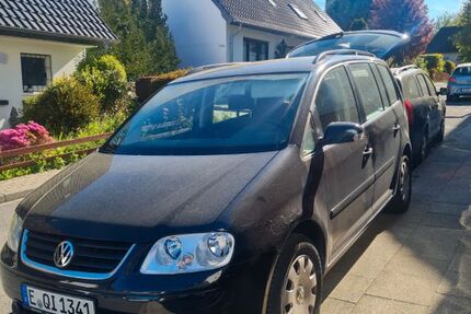 VW Touran 114.000 km 3.650 &euro; Essen 45239