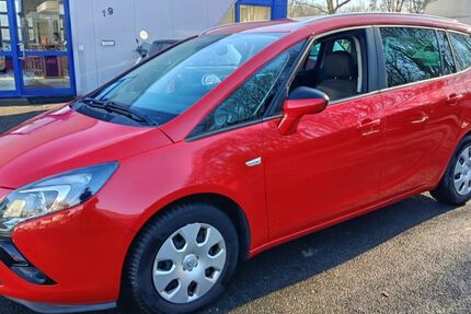 Opel Zafira 224.000 km 4.999 &euro; Recklinghausen 45659