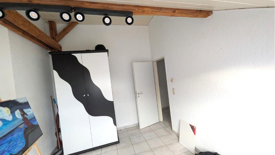Dachgeschoßwohnung Dortmund Hörde - 3 Zimmer, 90 m&sup2;, 820&euro; | Angebot:25987527
