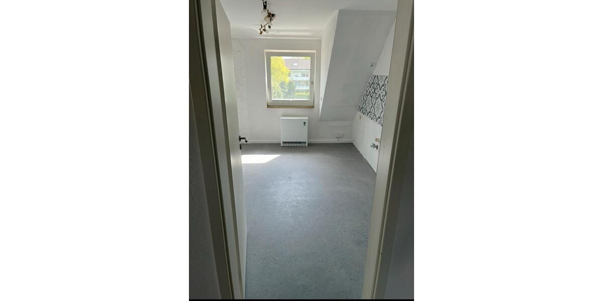 Etagenwohnung Essen Stadtbezirk IV - 3 Zimmer, 72 m&sup2;, 690&euro; | Angebot:26193480