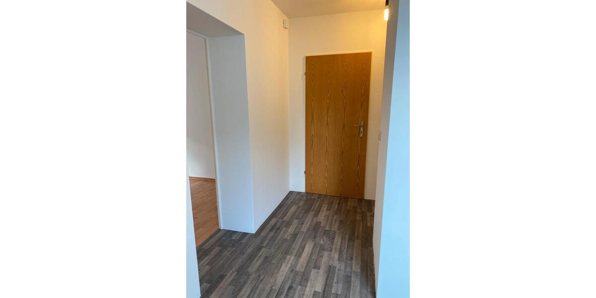 Erdgeschoßwohnung Velbert - 1 Zimmer, 35 m&sup2;, 350&euro; | Angebot:26326011