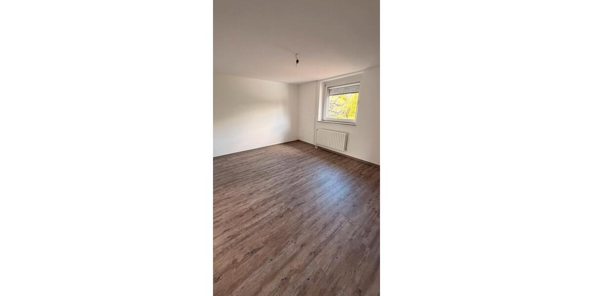 Etagenwohnung Essen Stadtbezirk V - 4 Zimmer, 100 m&sup2;, 850&euro; | Angebot:26327051