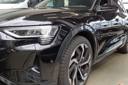 Audi Q8 e-tron 80.668 km 40.772 &euro; Hagen 58091