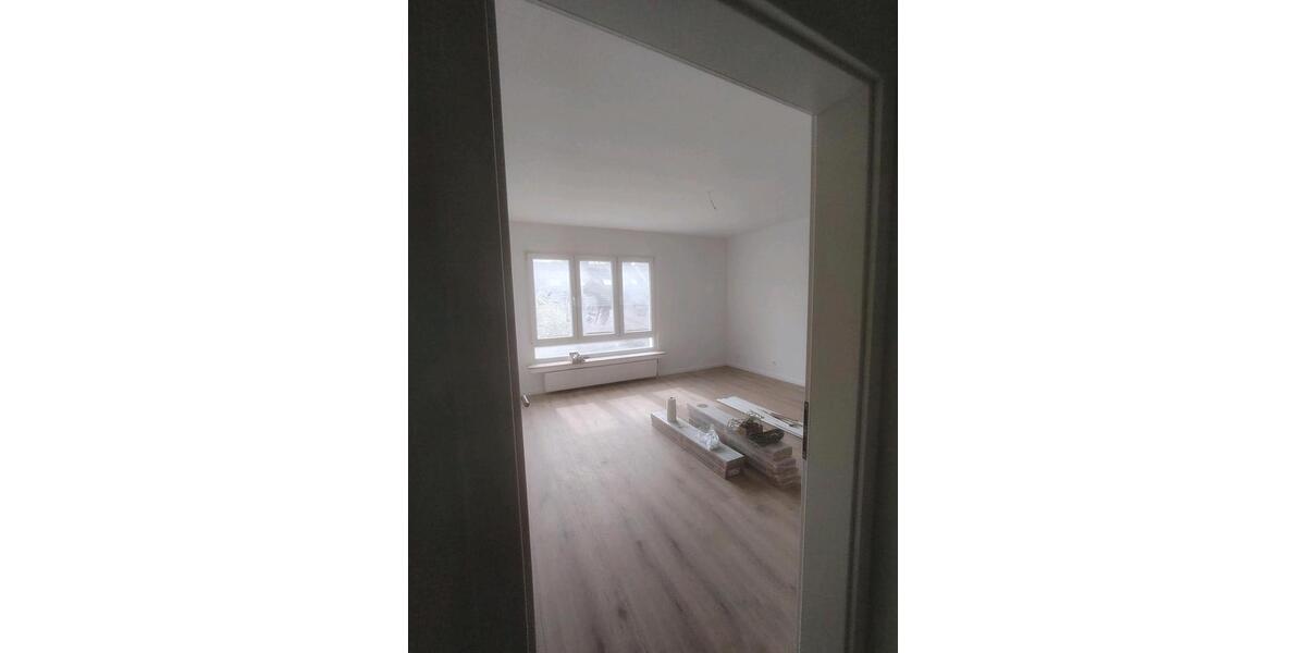 Etagenwohnung Bochum Günnigfeld - 3 Zimmer, 92 m&sup2;, 950&euro; | Angebot:26126124