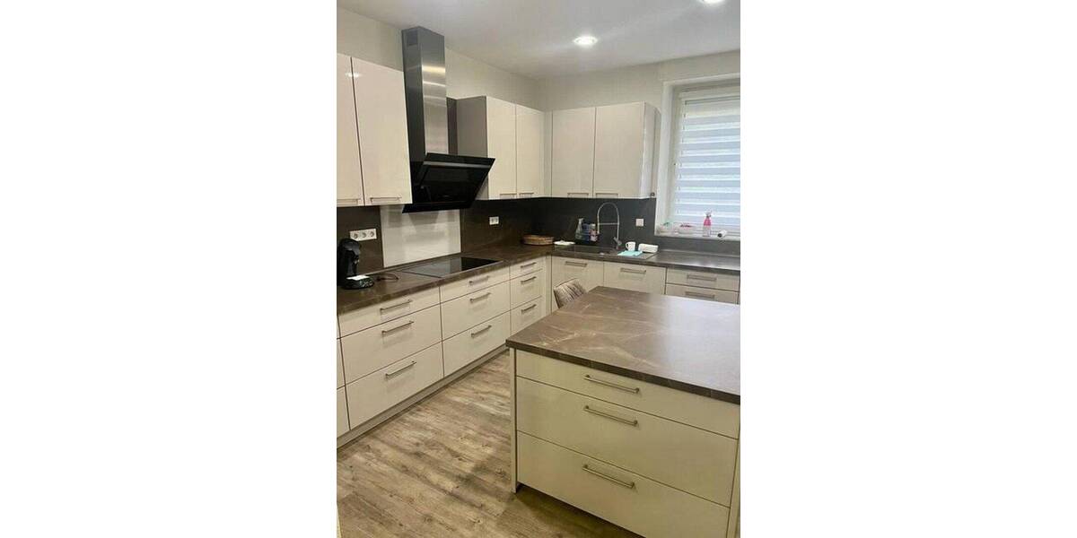 Etagenwohnung Bochum Grumme - 5 Zimmer, 117 m&sup2;, 292.500&euro; | Angebot:26851628