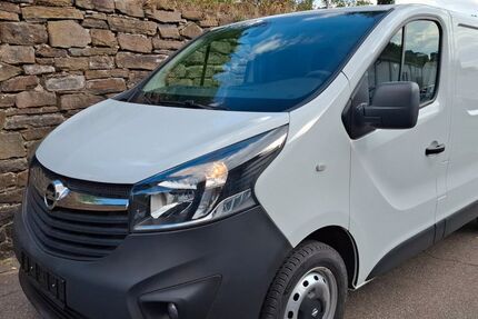Opel Vivaro 90.000 km 14.750 &euro; Mülheim an der Ruhr 45481