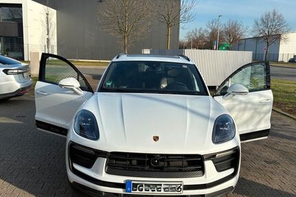 Porsche Macan 90.000 km 52.900 &euro; Bottrop 46244