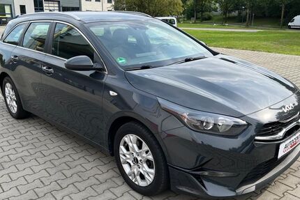 Kia ceed Sportswagon 68.000 km 15.999 &euro; Gladbeck 45966