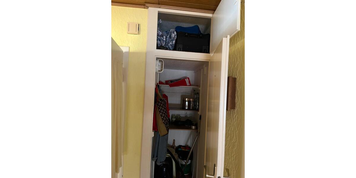Etagenwohnung Gelsenkirchen Gelsenkirchen-Mitte - 1 Zimmer, 49 m&sup2;, 350&euro; | Angebot:26113497