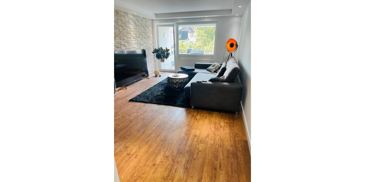 Etagenwohnung Solingen Central - 2 Zimmer, 69 m&sup2;, 210.000&euro; | Angebot:27253692