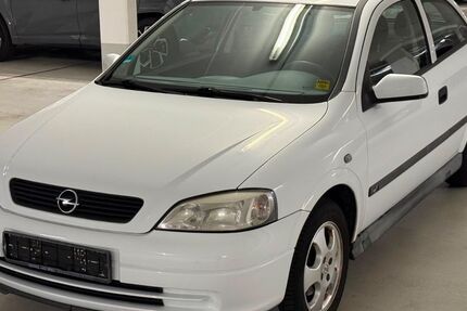 Opel Astra 59.000 km 3.000 &euro; Essen 45326