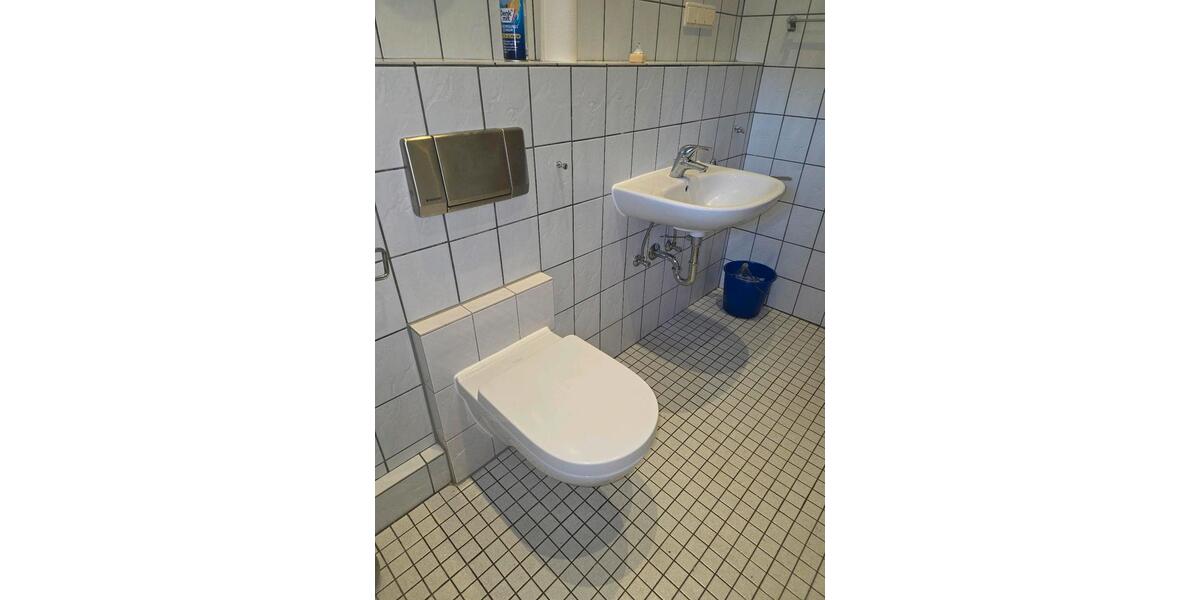 Etagenwohnung Duisburg Duisburg-Mitte - 1.5 Zimmer, 38 m&sup2;, 490&euro; | Angebot:26399853