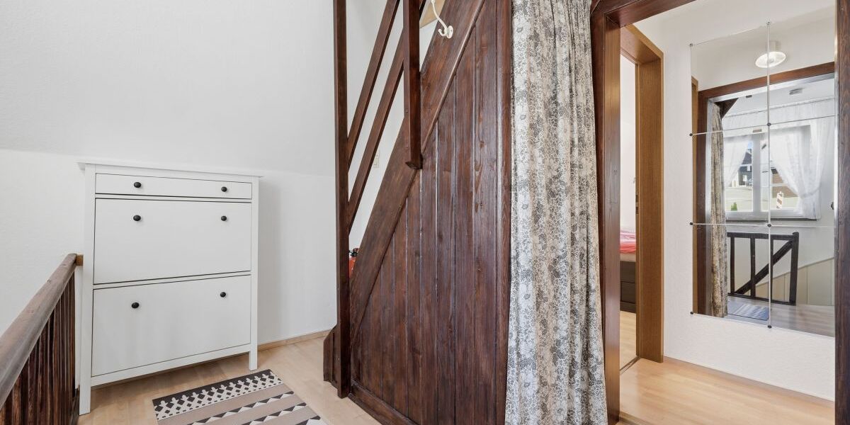 Mit 3D: Naturnah wohnen mit Freiraum – Charaktervolles Einfamilienhaus auf großzügigem Grundstück - Einfamilienhaus Wermelskirchen | Angebot:27350972