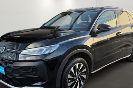 VW T-Roc 5.553 km 28.490 &euro; Mettmann 40822
